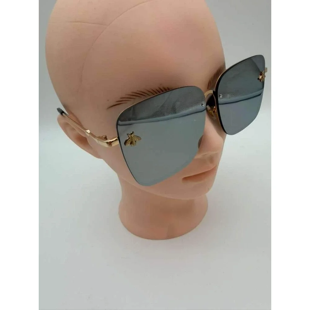 Oversized‎ Bee Detail Mirrored Sunglasses – Silver/Black - NWT